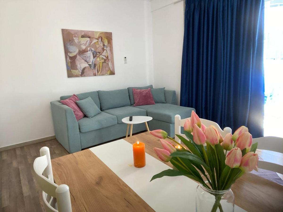 Rock Apartments Sarandë Esterno foto