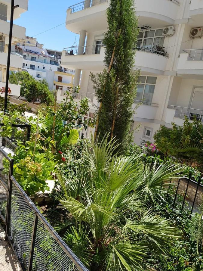 Rock Apartments Sarandë Esterno foto
